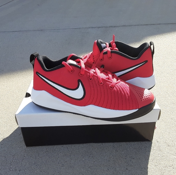 Nike - Picture 5 of 6